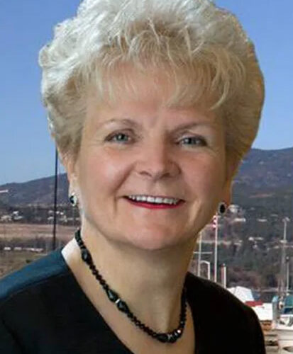 Maxine DeHart